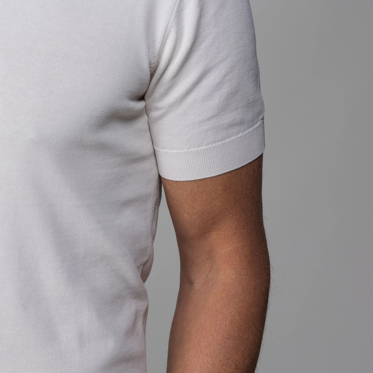 The Maranello Cotton & Silk Buttonless Polo Sand - Tailored Fit - Image 6