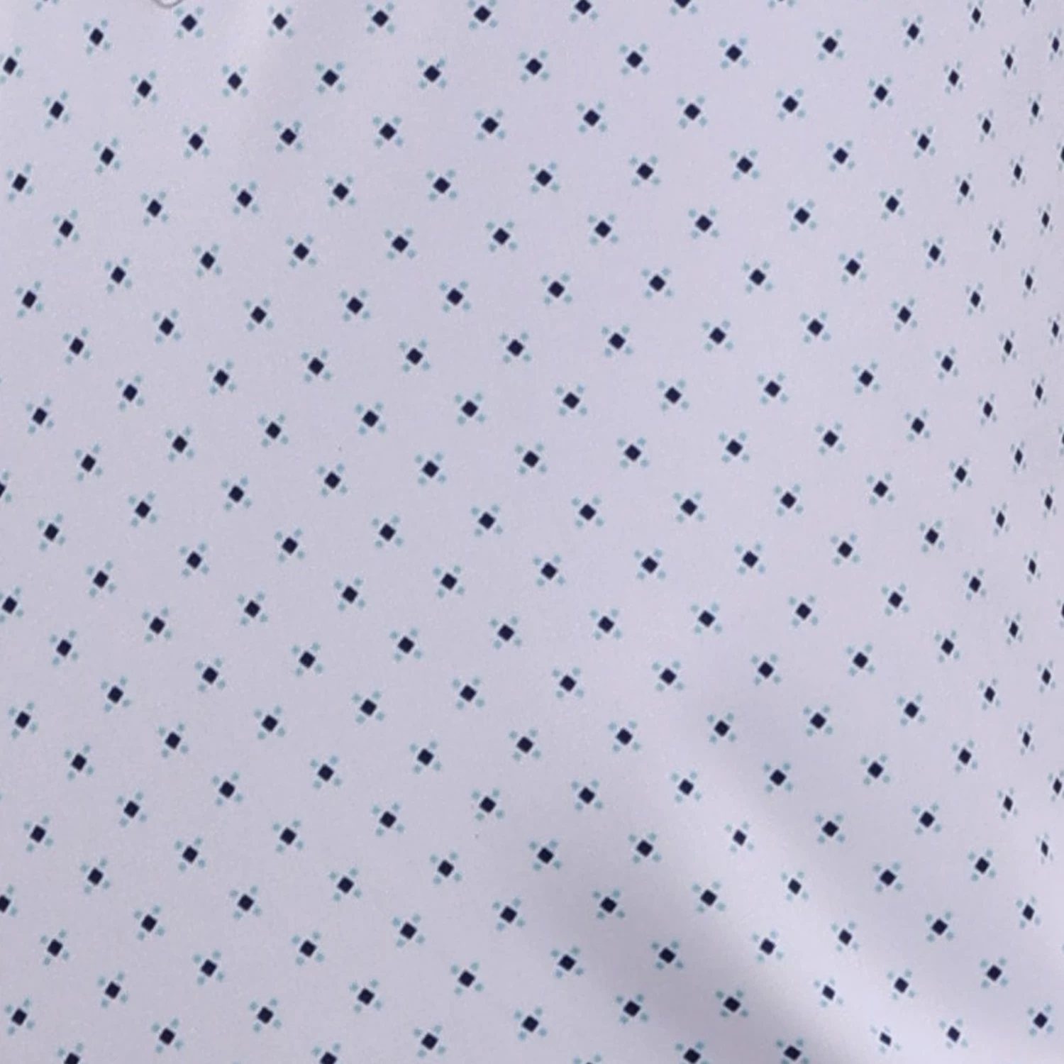 Semi-Spread Collar Polo White Pebble Beach 5 Diamond - Image 5