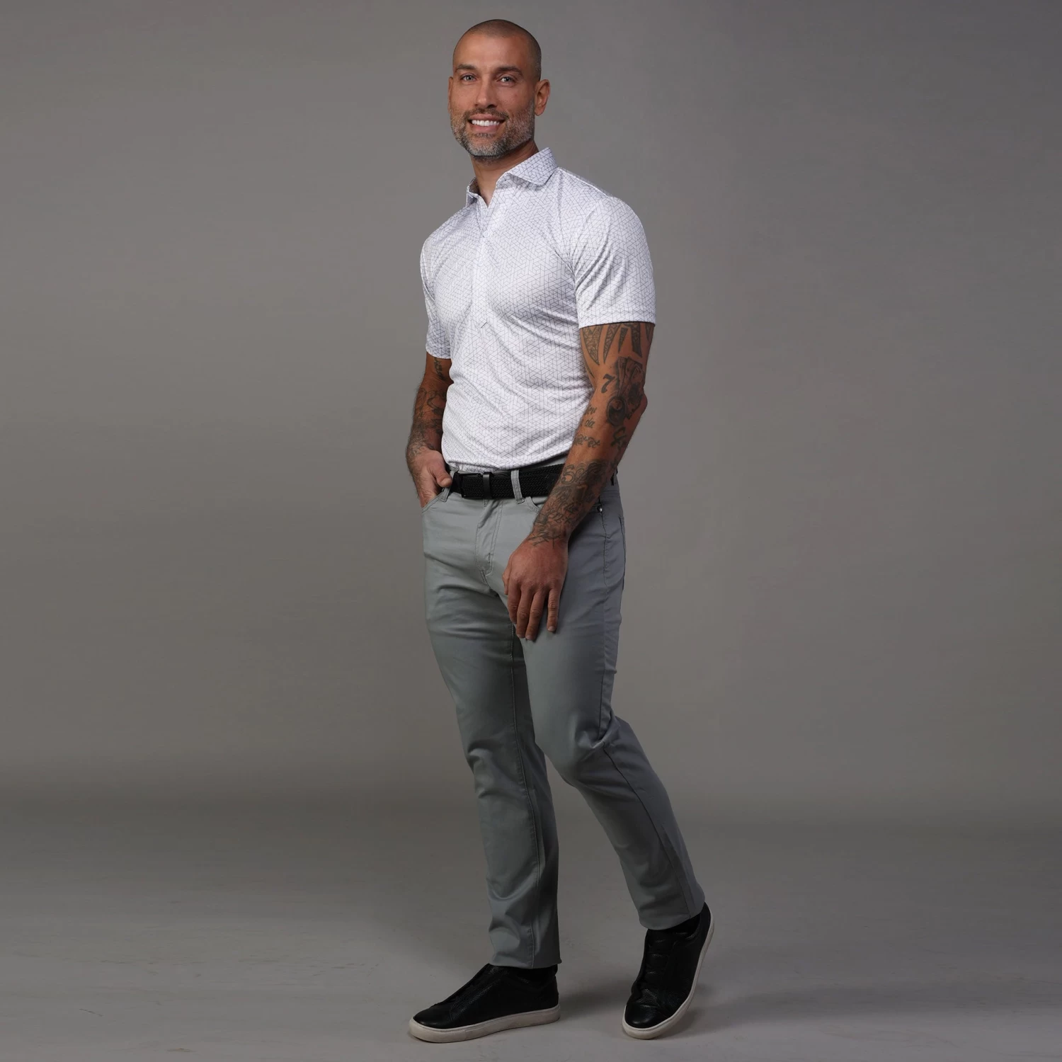 Semi-Spread Collar Polo White Geo - Image 3